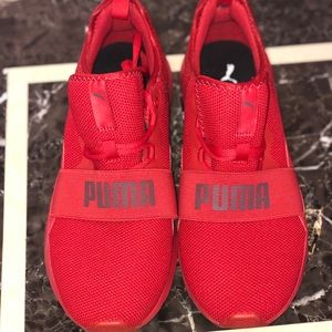 Puma Sneakers